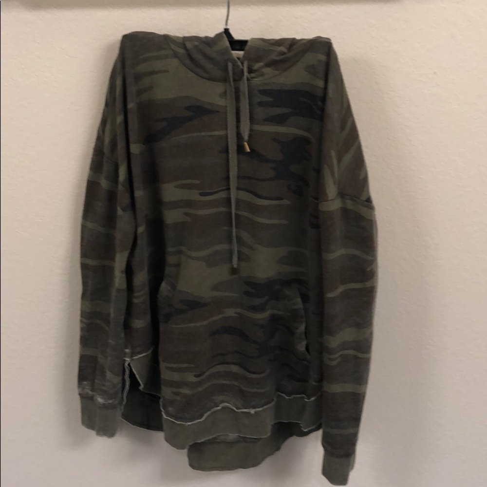 Altar’d State Camo Hoodie Size Medium